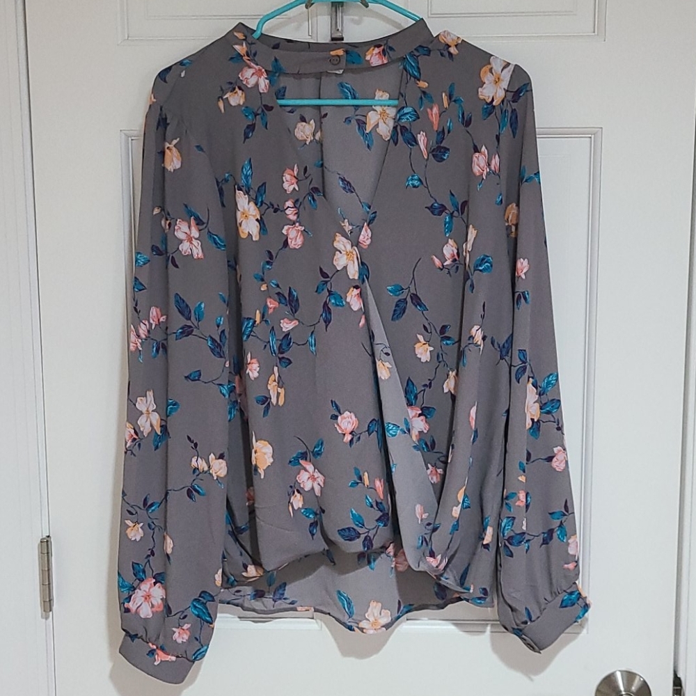 Floral top